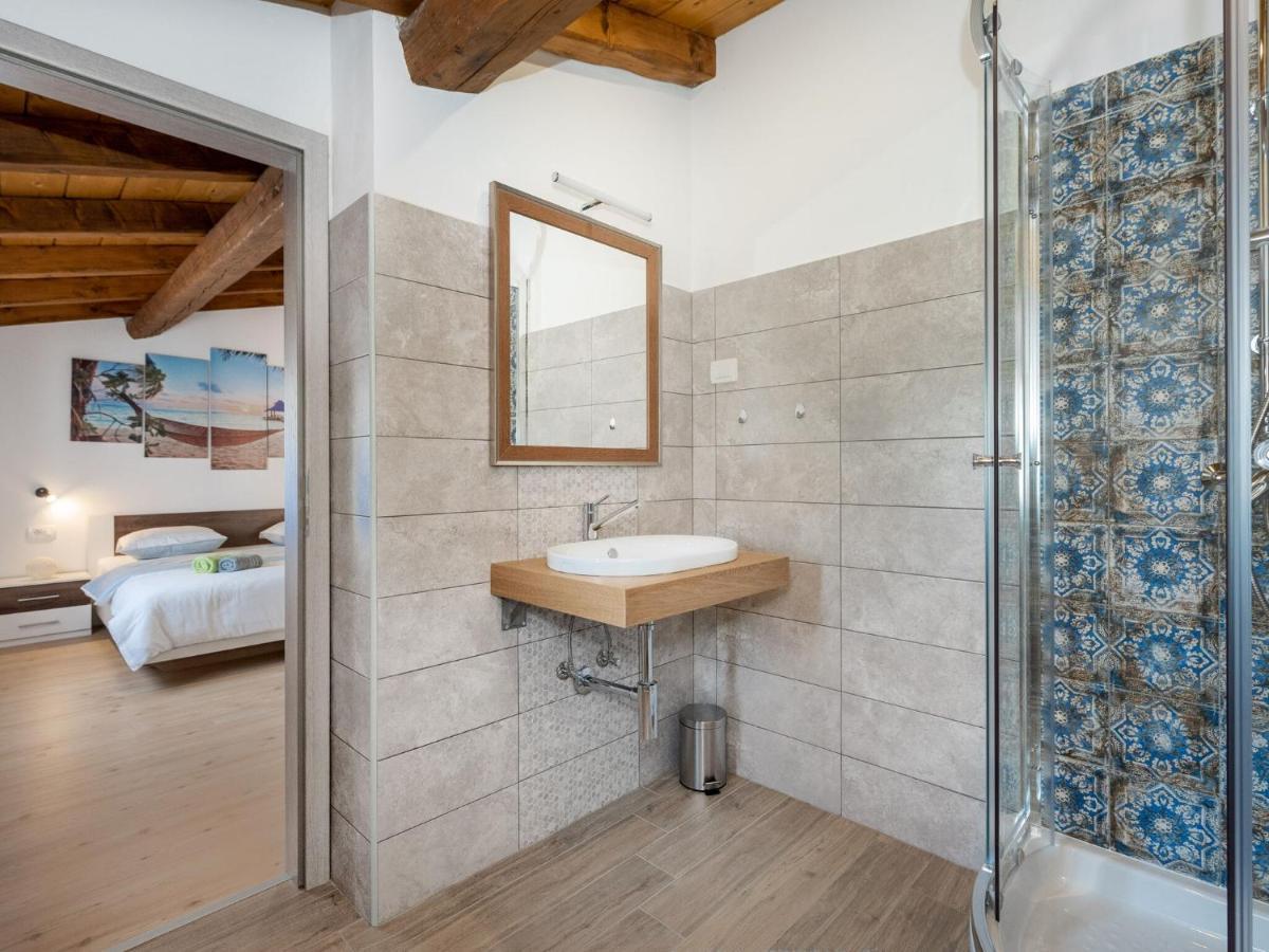 Tranquil Holiday Home In Labin With Private Swimming Pool Quarto foto