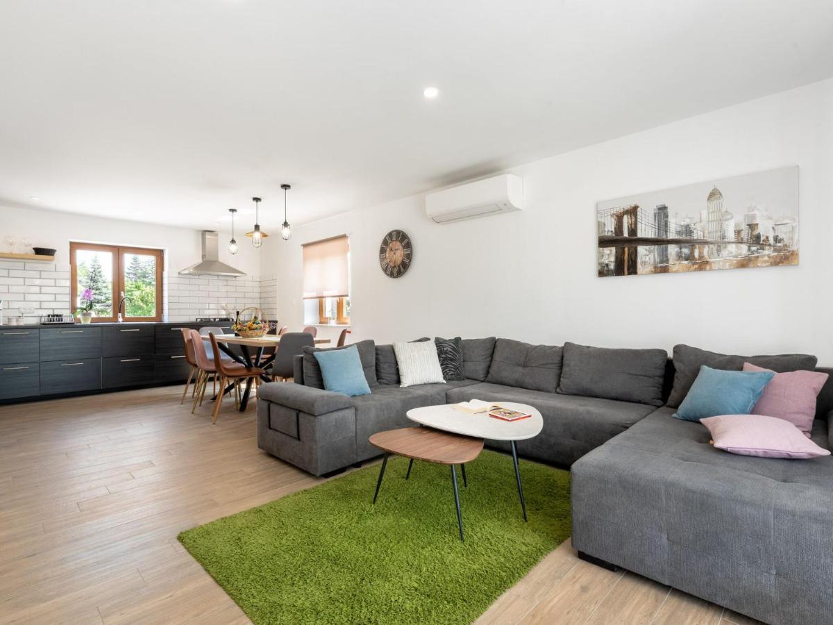 Tranquil Holiday Home In Labin With Private Swimming Pool Quarto foto